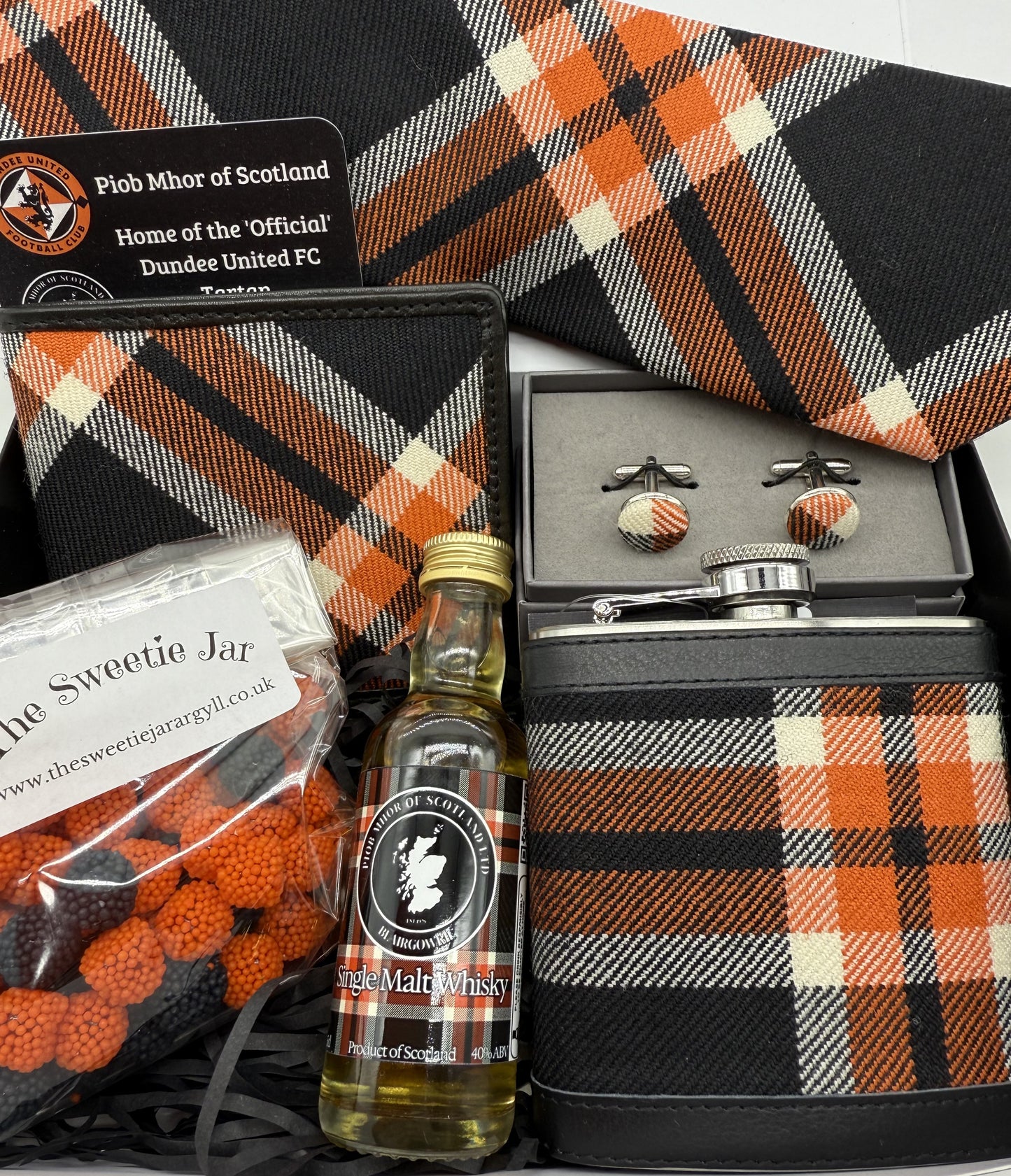 Dundee United FC Official Tartan Ultimate Gift Box