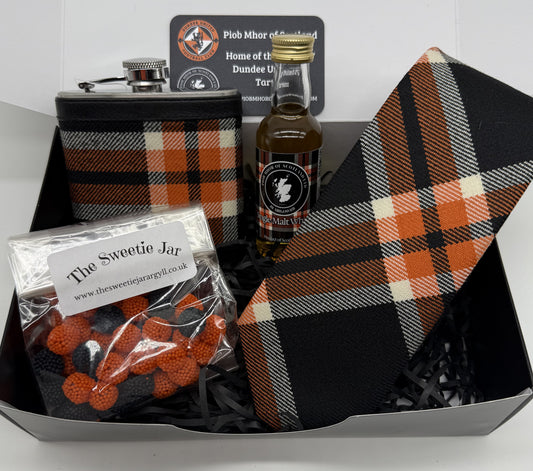 Dundee United FC Official Tartan Whisky Gift Box